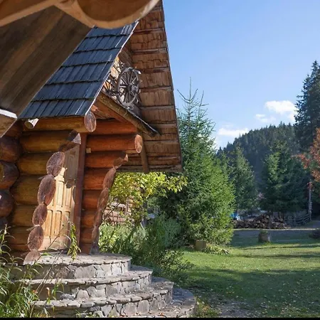 будинок художника Inn